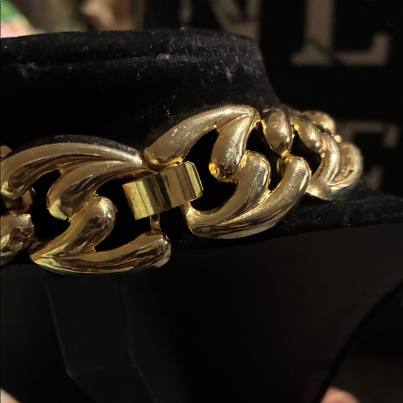 Gold Chain Necklace - Picture 4 of 4